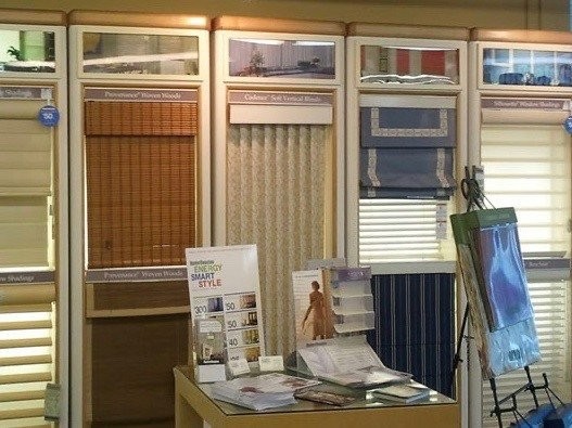 Hunter Douglas Dealer Image